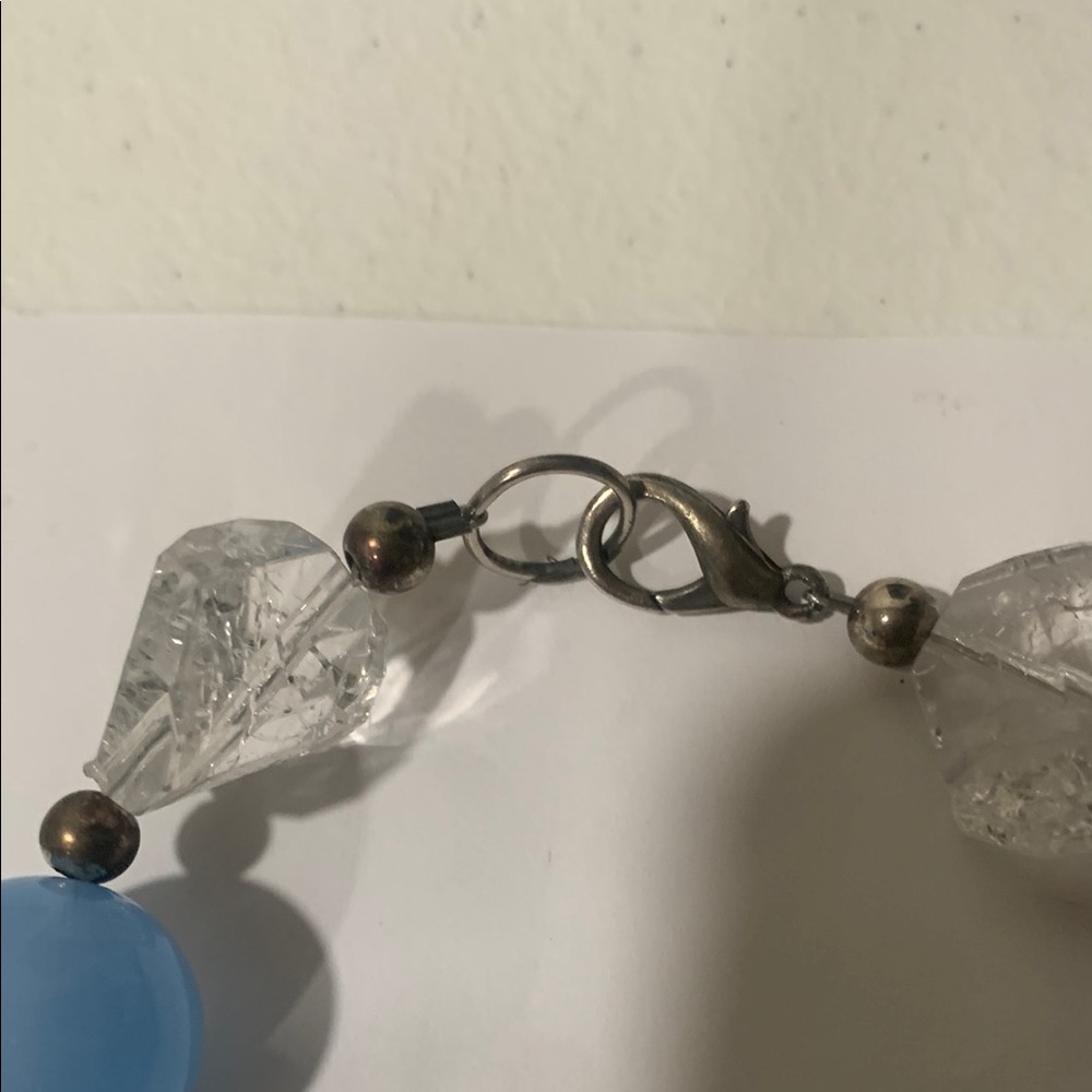 Elegant Blue and Silver Necklace with Textured Beads - Picture 3 of 6